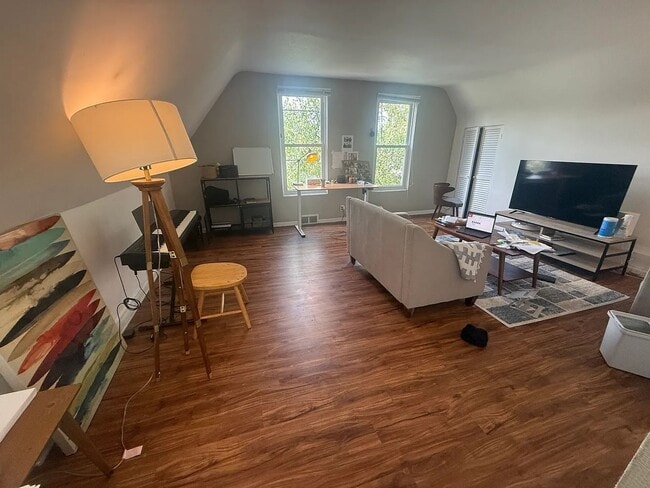 Photo - S Aiken Ave Apartment