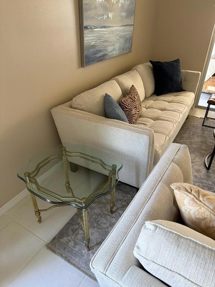 Building Photo - 9391 Bridgeport Dr