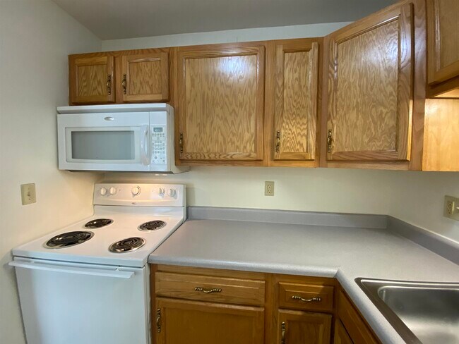 Foto del edificio - 3105 Brown Ave