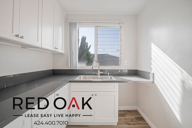 Foto del edificio - 1327 Laurel Ave