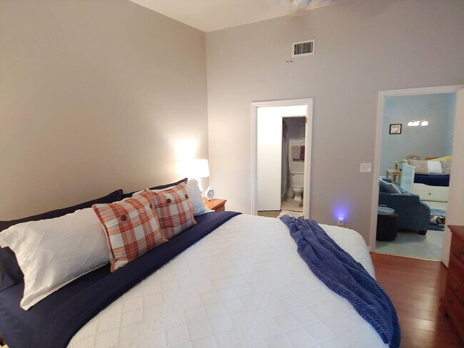 Foto del edificio - 3832 SW 30th Terrace