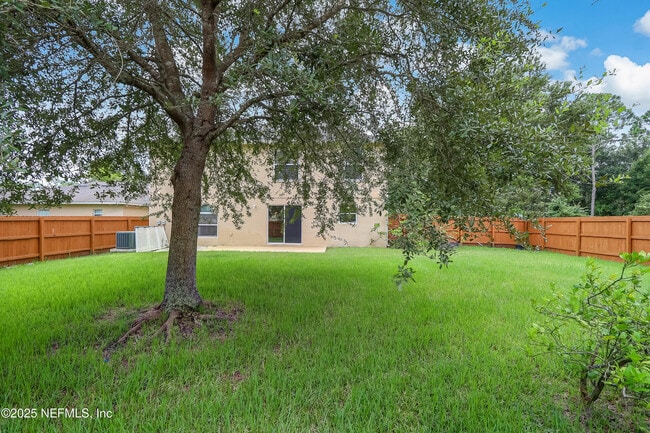 Foto del edificio - 172 King Arthur Ct