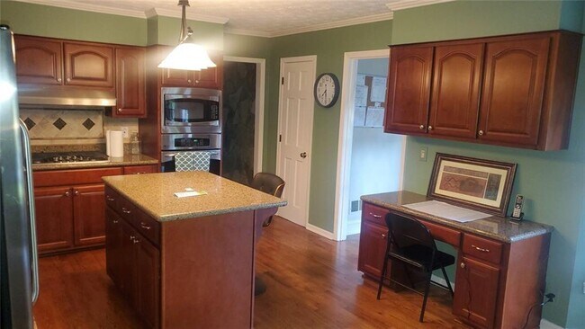 Foto del edificio - 4396 Alpine Ct