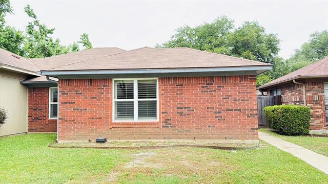 Building Photo - 484 Grace Ln