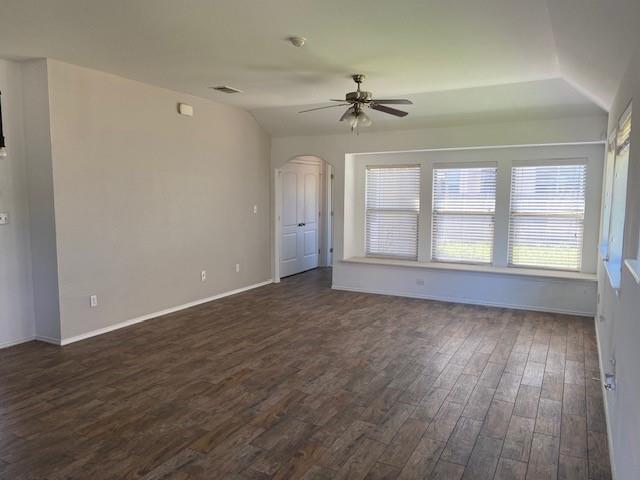Foto del edificio - 15111 Parrish Ln