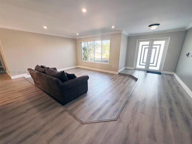 Foto del edificio - 1804 SW 104th Ct