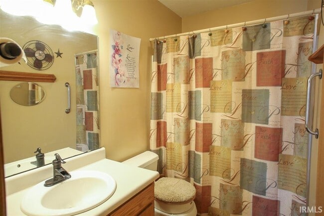 Building Photo - 420 Atwood Dr