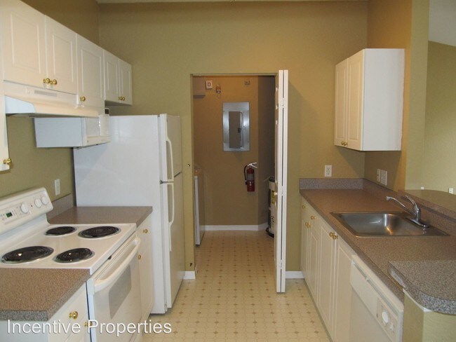 Building Photo - 862 Grand Regency Pointe