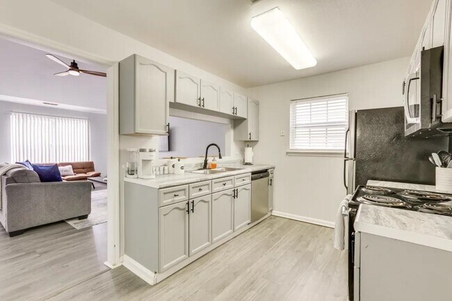 Foto del edificio - 2786 Westbrook Ct