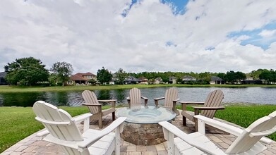 Building Photo - 209 Ellsworth Cir