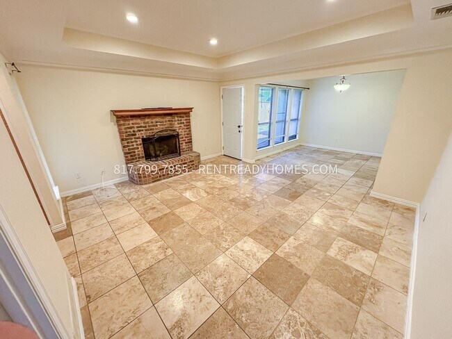 Foto del edificio - 3310 Wells Dr