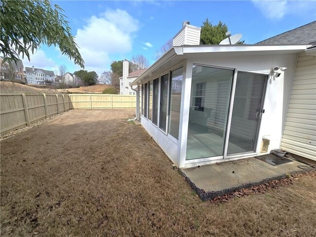 Foto del edificio - 4060 Crescent Walk Ln NE