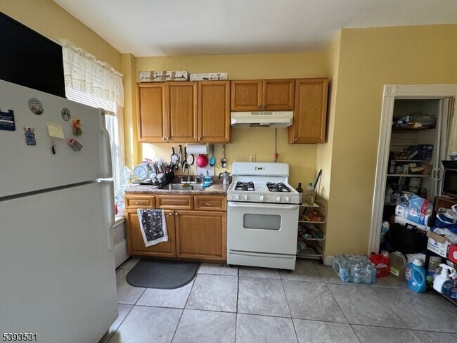 Foto del edificio - 712 E 27th St