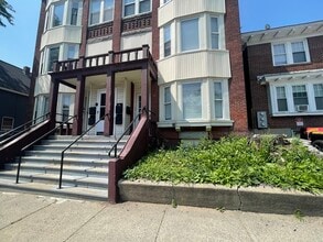 Building Photo - 359 Water St