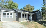 Foto principal - 3 Bed 1 Bath House