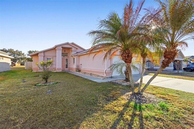 Foto del edificio - 1530 Larks Nest Ct
