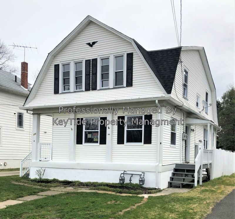 356 S Jackson St, Woodbury, NJ 08096 House Rental in Woodbury, NJ