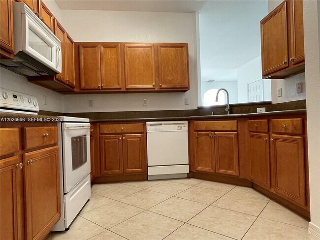 Foto del edificio - 4304 SW 131st Ln