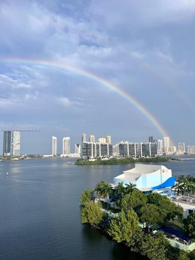 3330 NE 190th St Unit 1017, Aventura, FL 33180 Condo for Rent in