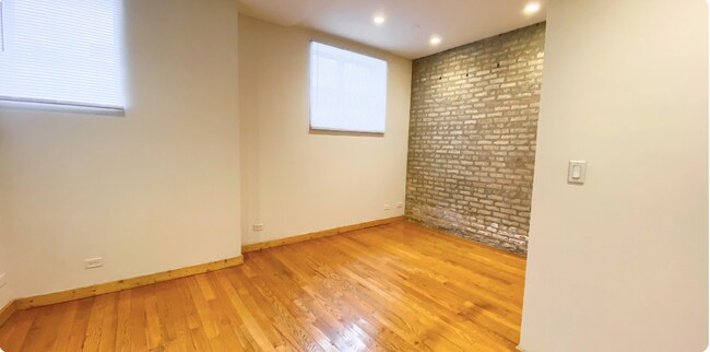 Foto del edificio - 1615 W Columbia Ave