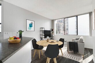 Building Photo - 1228 Nicola St