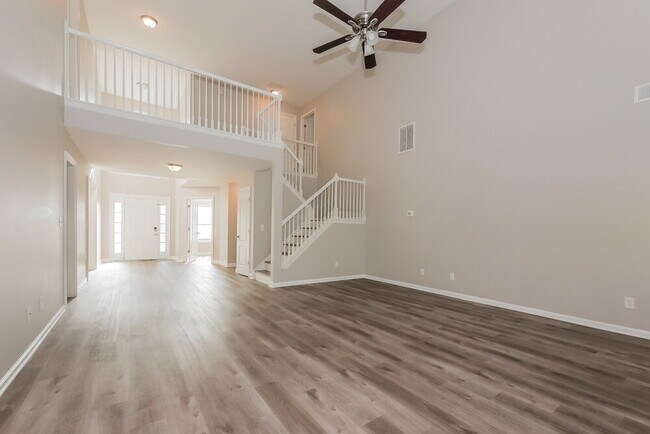 Building Photo - 100 Hawken Trail