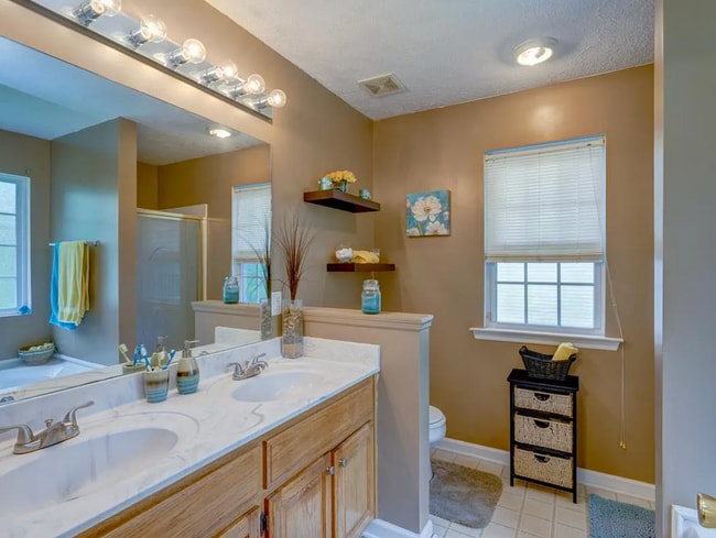 Photo - 4845 Clarksville Hwy House