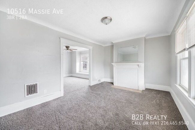 Building Photo - 10516 Massie Ave