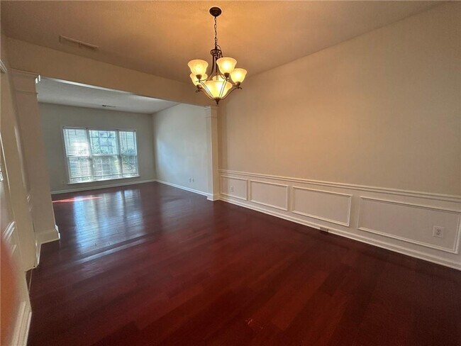 Foto del edificio - 180 Sessingham Ln