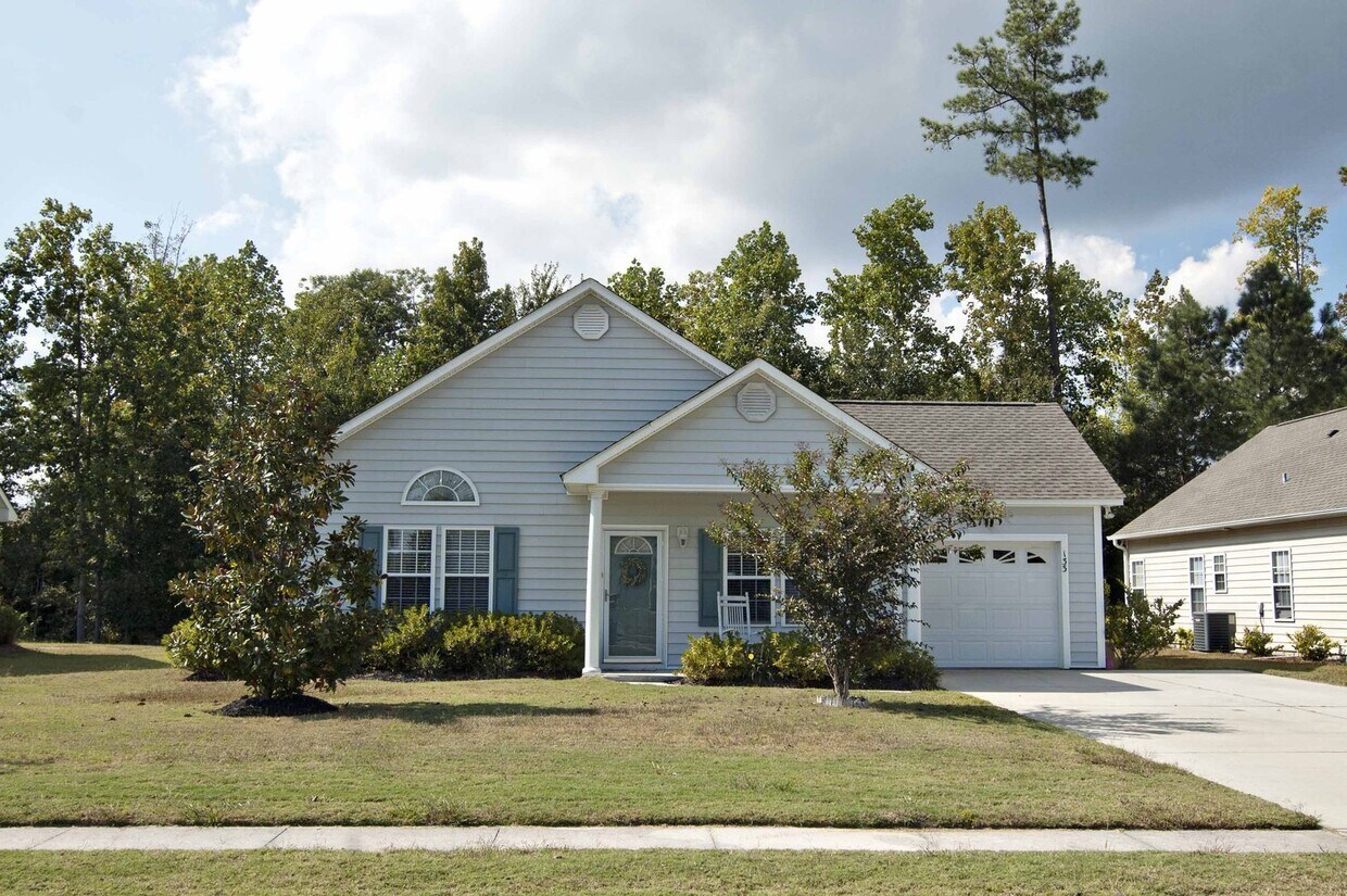 133 N Palm Dr, Winnabow, NC 28479 House Rental in Winnabow, NC
