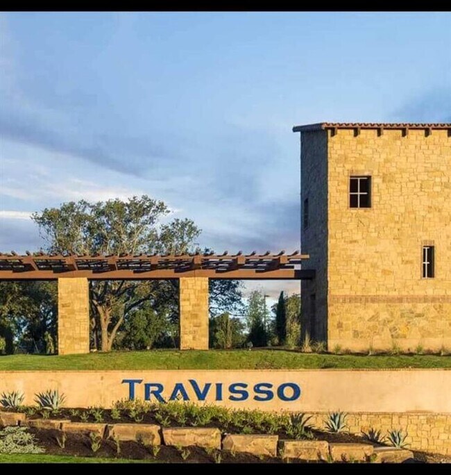 Foto del edificio - 1800 Ficuzza Wy