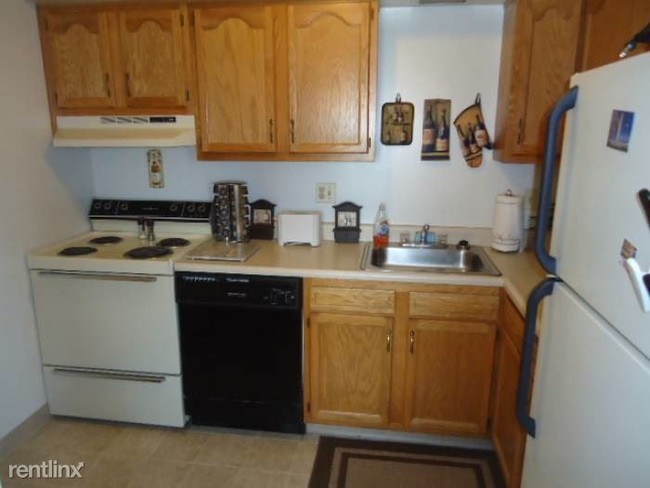 Building Photo - 710 Bellwood Dr