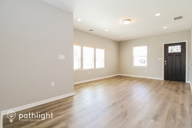 Building Photo - 1124 S Pennsylvania Avenue, Morrisville, P...