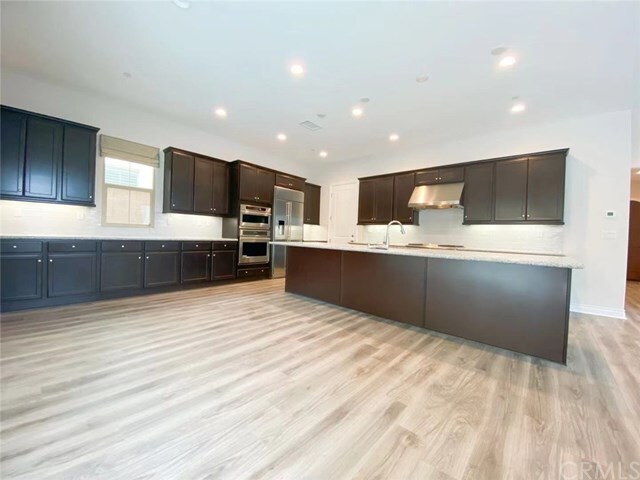 Building Photo - 111 Lovelace