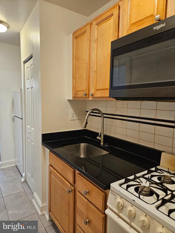 Foto del edificio - 1722 H St NE