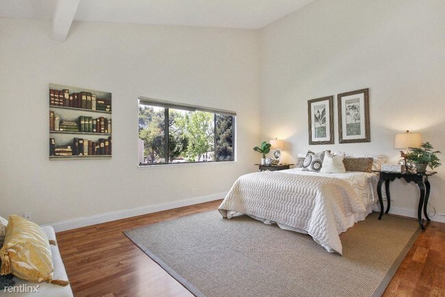 Building Photo - 2 br, 2 bath - 920 S Crossbow Ln