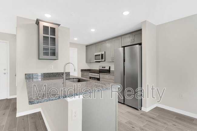 Building Photo - 3506 Fox Hollow Dr