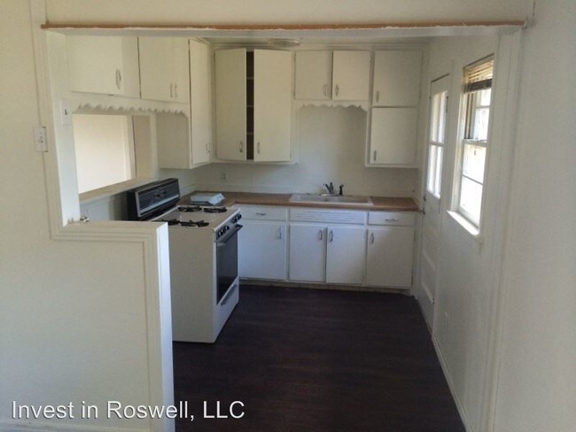 Building Photo - 1203 W Deming St