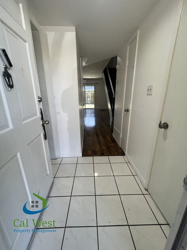 Foto del edificio - $2995 - Berryessa 2 Br/1.5 Ba Condo in Great Location