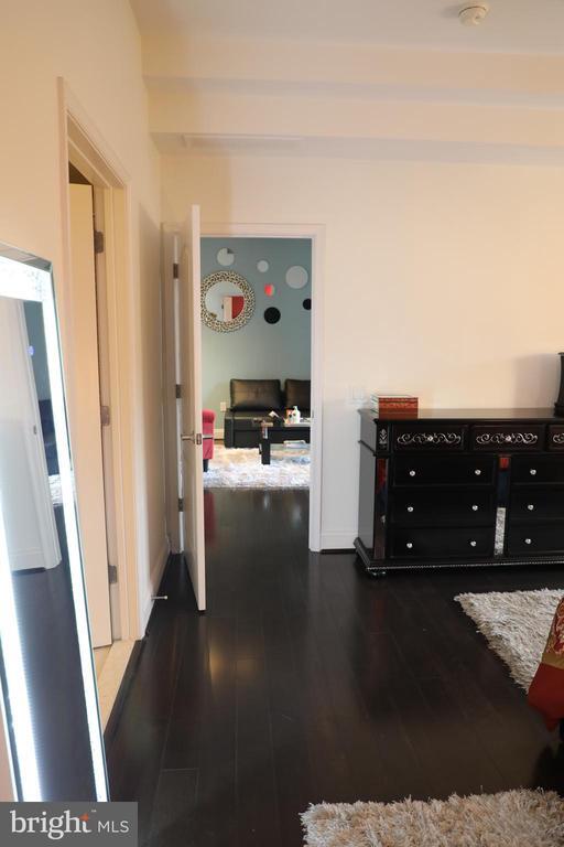 Foto del edificio - 1111 Oronoco St