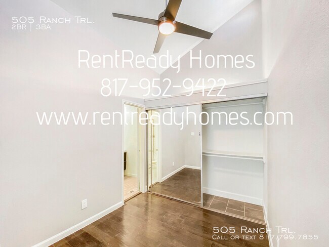 Building Photo - 505 Ranch Trl