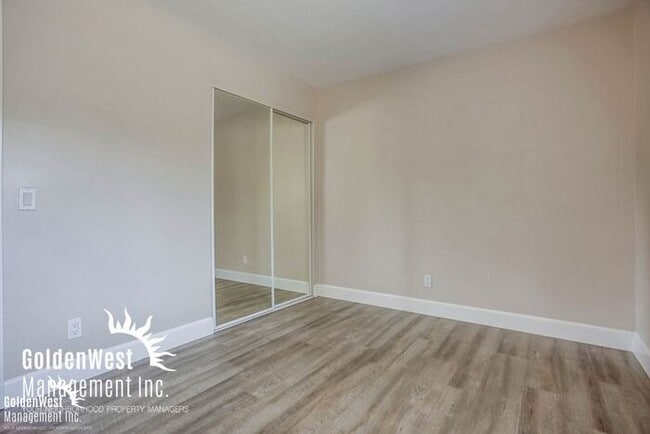 Foto del edificio - Charming 2Bdm 1Ba Condo in Ideal Location!