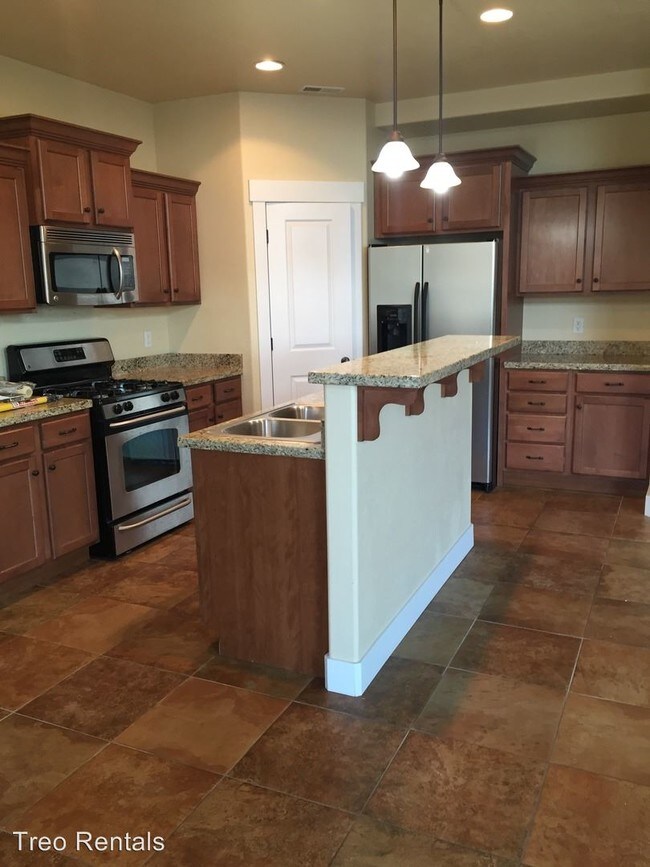 Building Photo - 3 br, 2.5 bath House - 1017 Quarry View Way