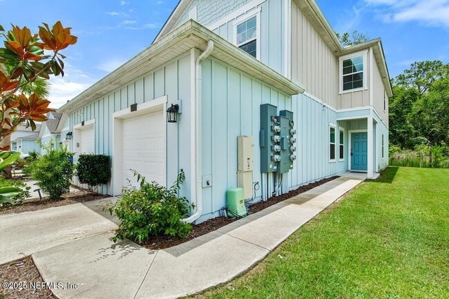 Building Photo - 170 Pasadena Dr