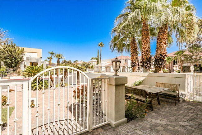 Building Photo - 3137 Beach View Ct
