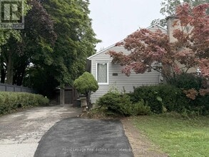 Building Photo - 1227 Argreen Rd