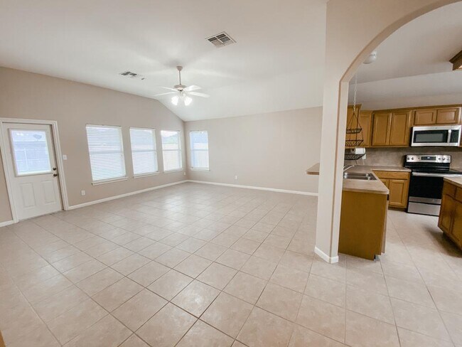 Building Photo - 309 Brookwood