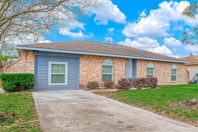 Building Photo - 5138 Danfield Dr