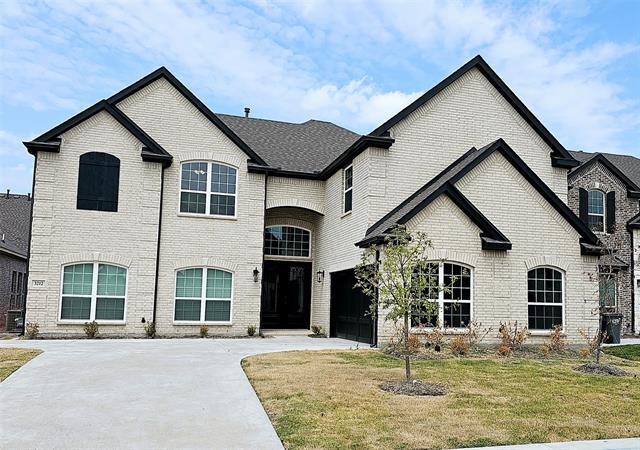 Primary Photo - 3212 Emerald Edge Dr