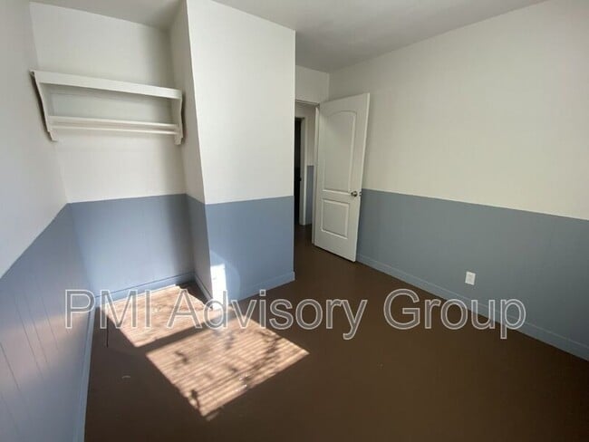 Foto del edificio - 3136 SE Fremont St